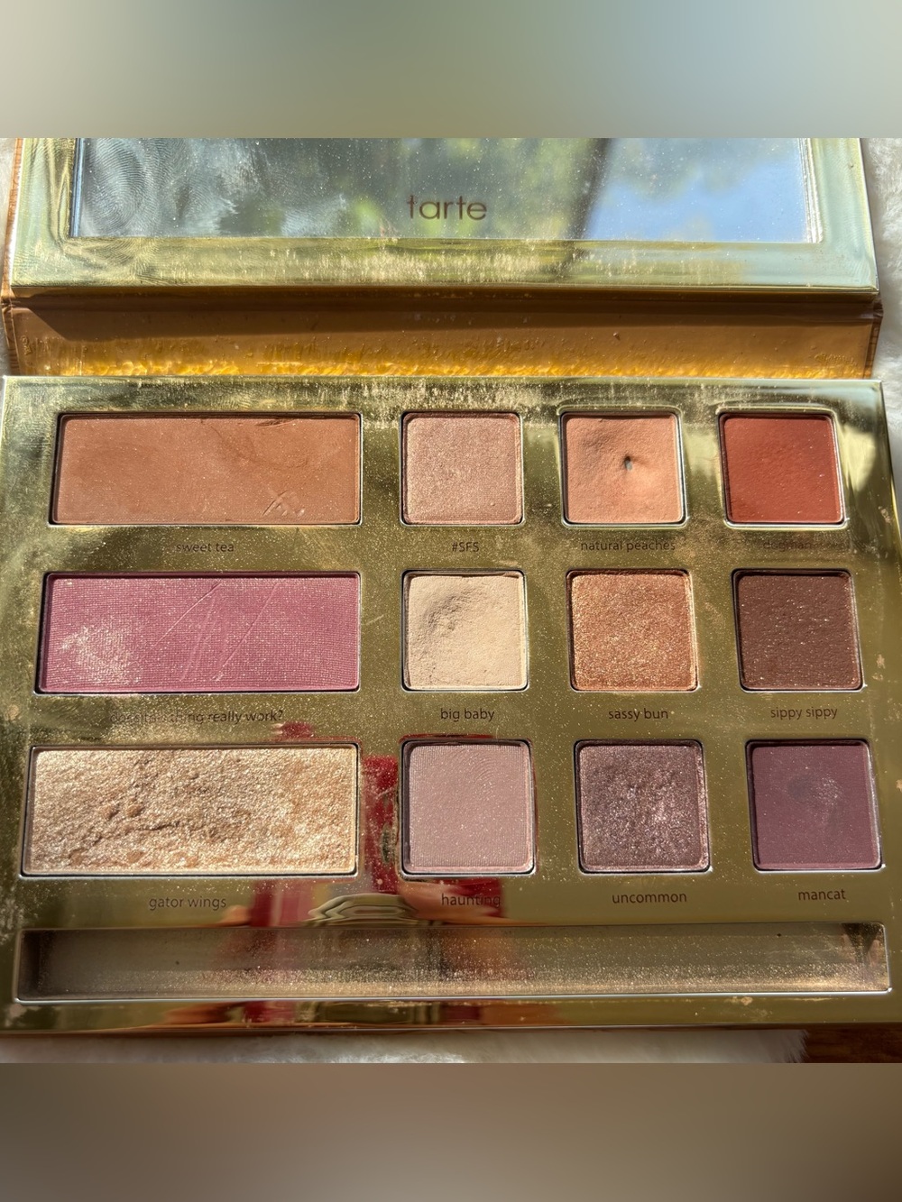 Rare! Graveyard Girl eyeshadow Palette - Picture 3 of 4